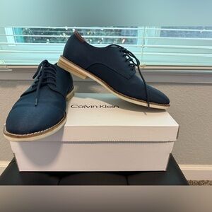 Calvin Klein Men's Dark Blue Oxfords